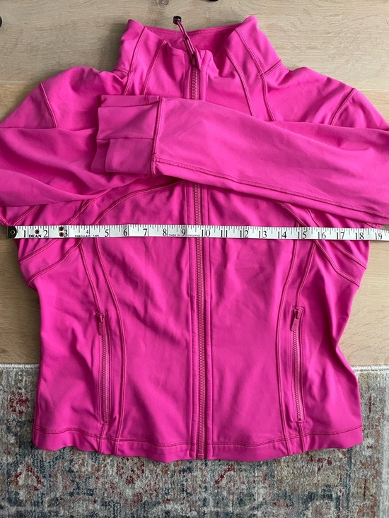 NWOT LULULEMON Define Cropped Jacket - Bright Pink - Picture 9 of 10